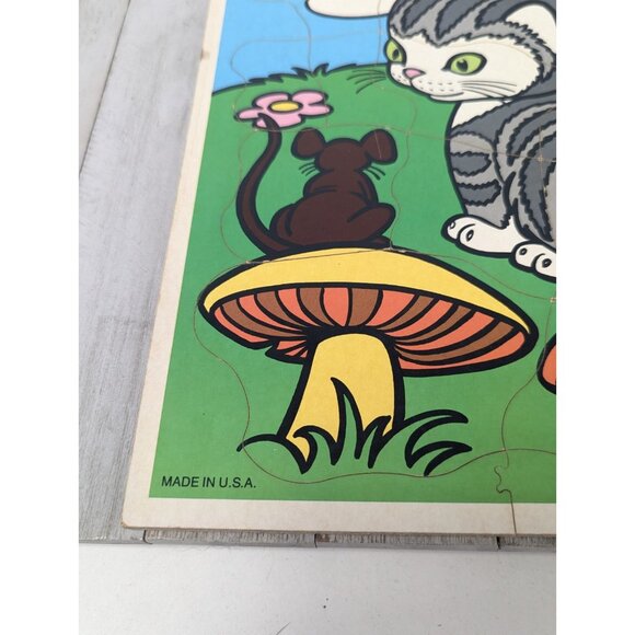 Vintage Playskool Wooden Puzzle Shy Little Kitten #2013 USA - 12 Pieces 1988 - Picture 5 of 7